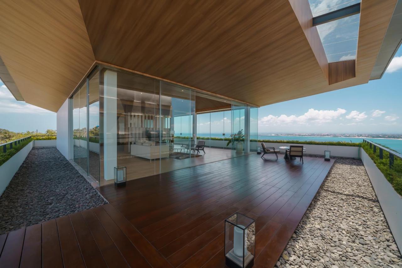 Beyond The Sea - Luxe Sea View Villa In Jimbaran Екстер'єр фото