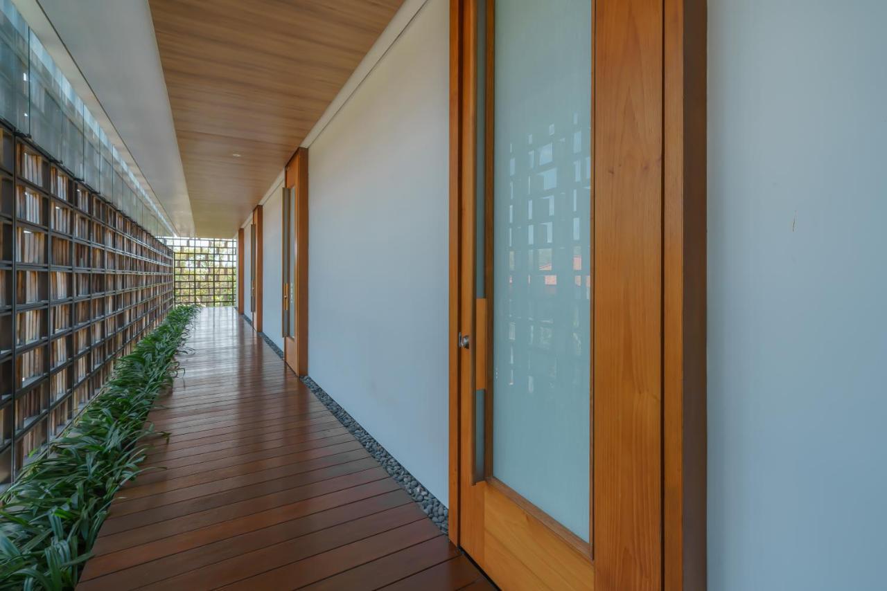 Beyond The Sea - Luxe Sea View Villa In Jimbaran Екстер'єр фото