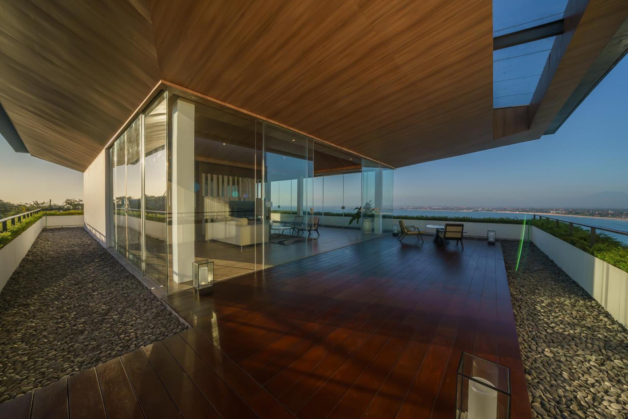 Beyond The Sea - Luxe Sea View Villa In Jimbaran Екстер'єр фото